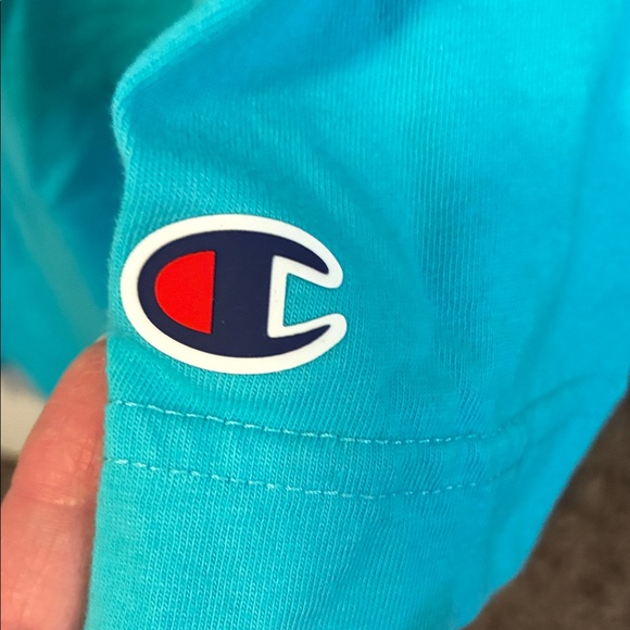 Champion Women’s Teal Short Sleeve Tee- Size XL - Picture 4 of 9